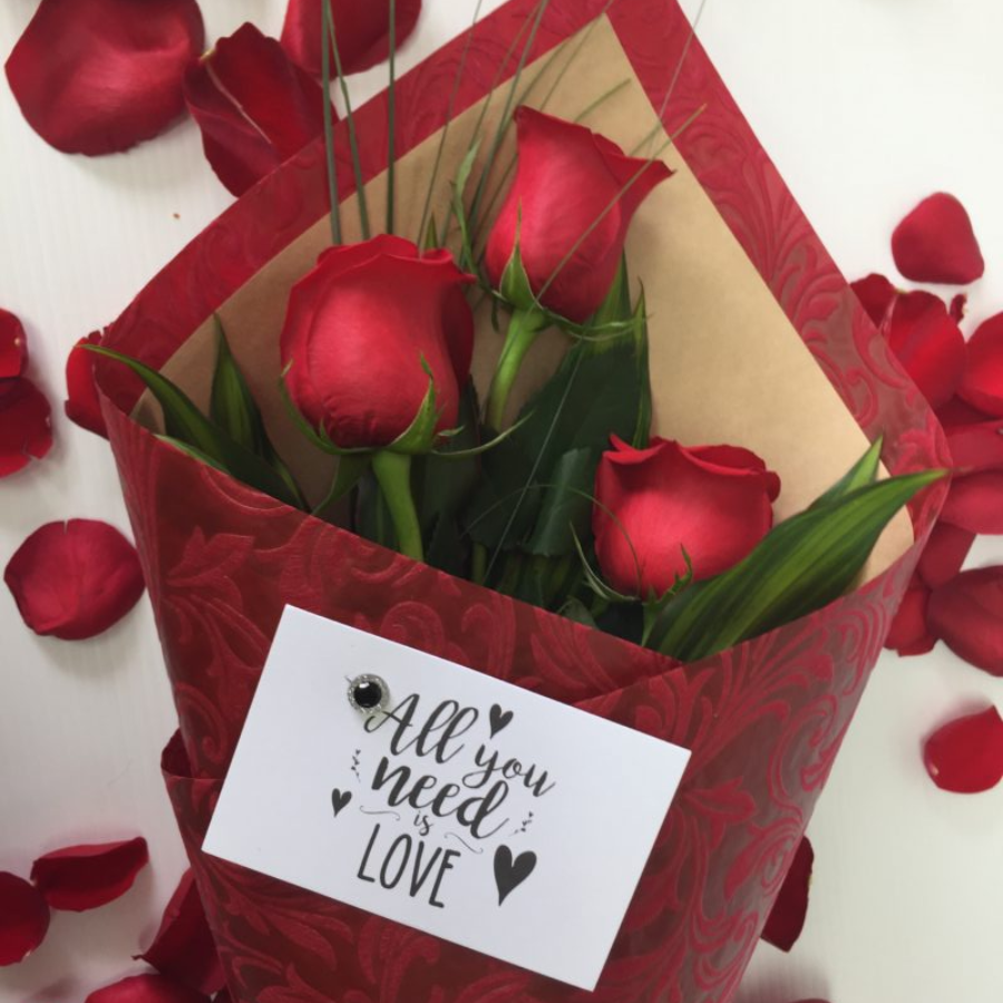 Triple Treasure Roses | Premium Colombian Roses | WILDbella