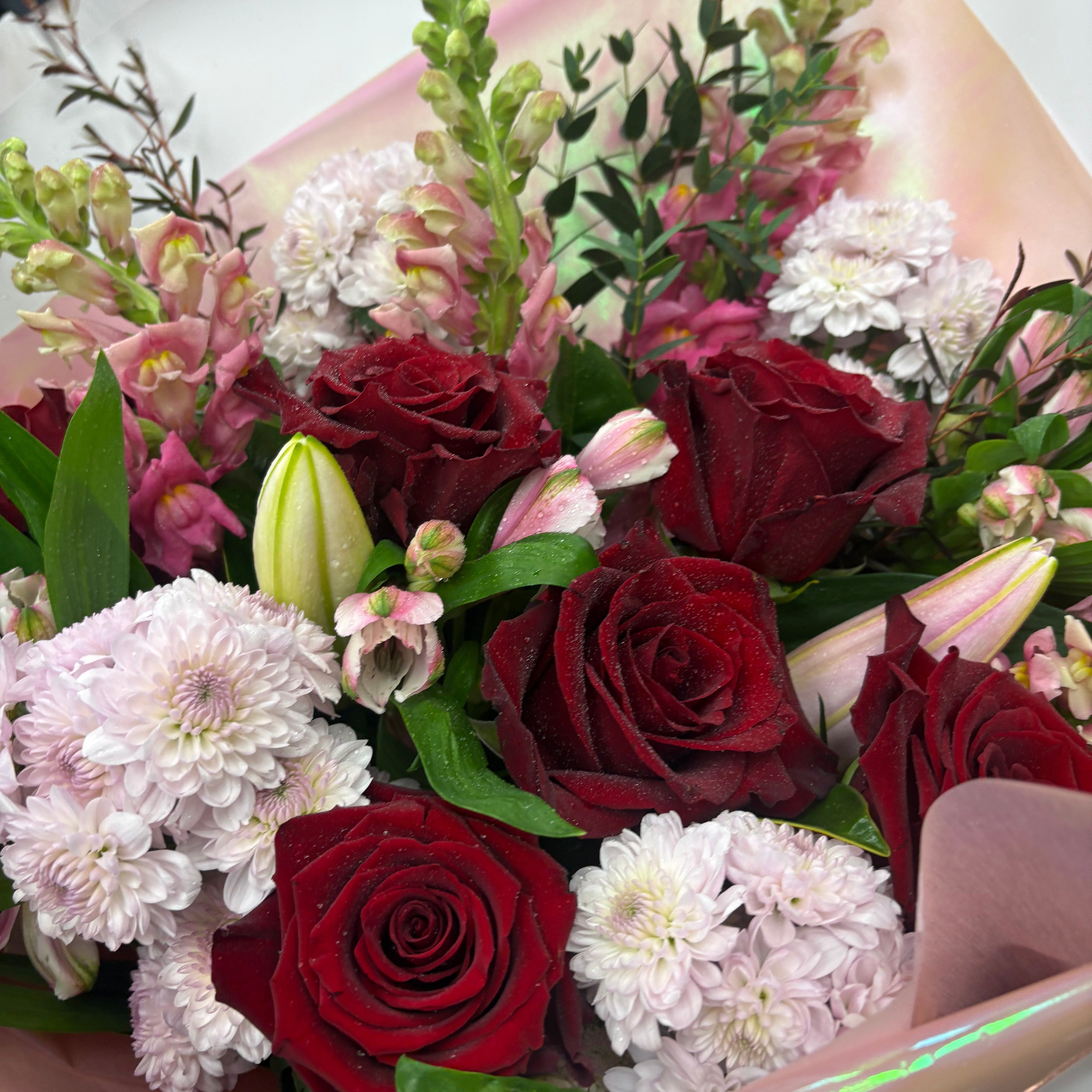 Bouquet - Lots of Love